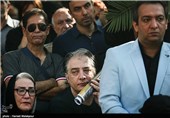 ایرج نوذری در مراسم تشییع پیکر مرحوم عباس کیارستمی کارگردان سینما