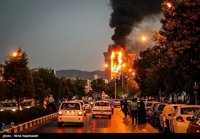 آتش‌سوزی‌های دنباله‌دار پروژه‌های بزرگ در مشهد / آیا پلاسکوی دیگری در راه است؟