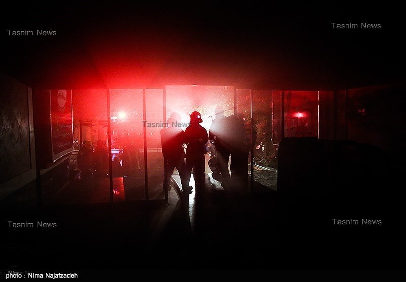 گزارش|جدال سرخ‌پوشان در هنگامه آتش و زندگی / ناگفته‌هایی از ماموریت بی‌بازگشت آتش‌نشانان مشهدی