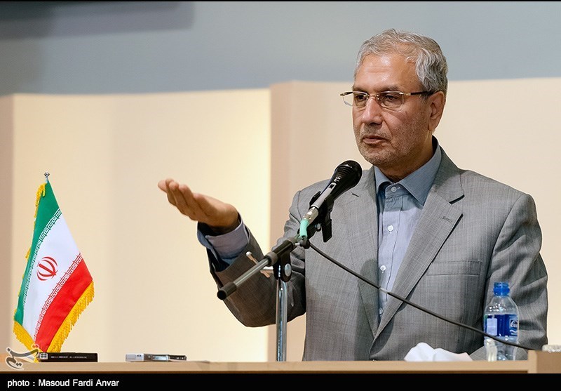 وزیر کار: 6 میلیون ایرانی تحت پوشش هیچ بیمه‌ای نیستند