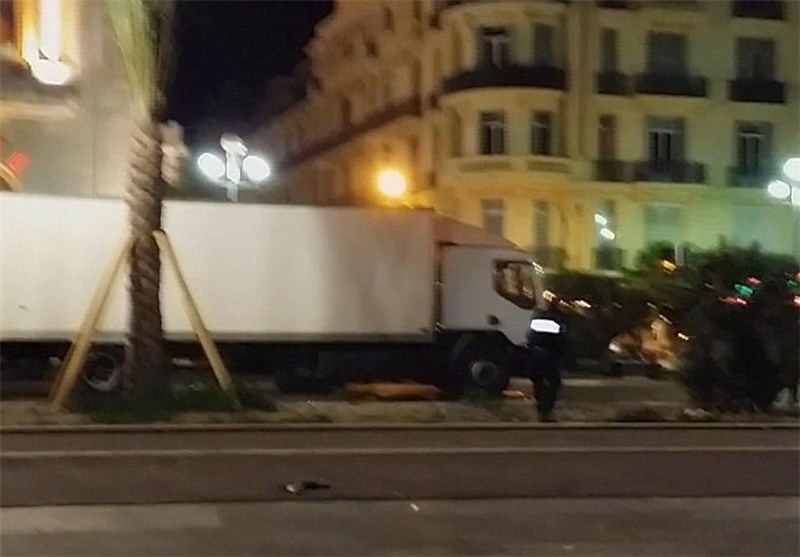 فیلم لحظه تیراندازی پلیس فرانسه به عامل کشتار «نیس»