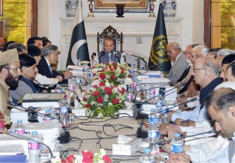 نخست وزیر پاکستان: از مردم کشمیر تا رسیدن به خودمختاری حمایت می‌کنیم