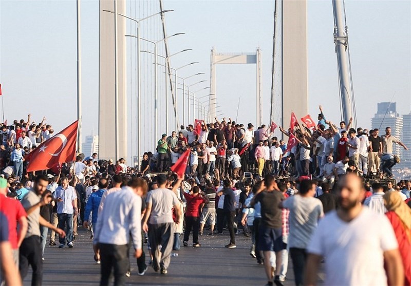 سیاست‌های رسمی و غیررسمی دولت ترکیه در قبال مهاجرین