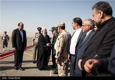 Iran's President Rouhani Receives Warm Welcome in Kermanshah