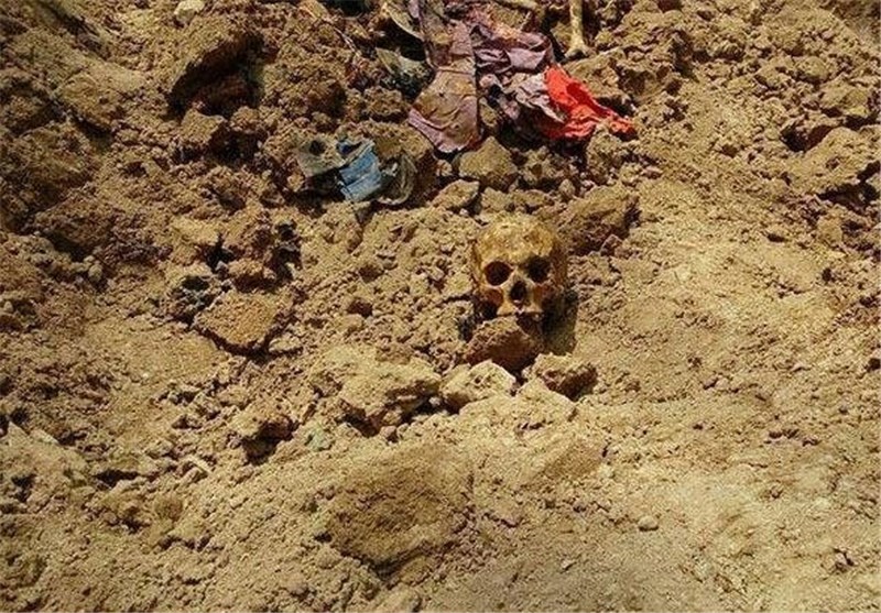 2 Mass Graves of Iraq&apos;s Izadi Minority Found near Mosul: Official