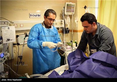 بستری شدن مادر شهید صیاد شیرازی در بیمارستان - مشهد