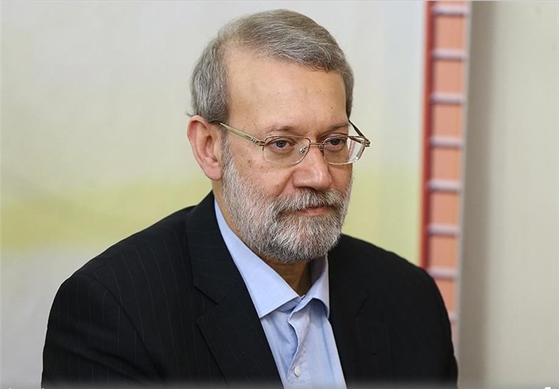 رئیس مجلس با آرمان‌های شهدای گمنام در کرمان تجدید میثاق کرد