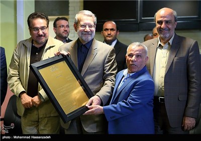 بازدید علی لاریجانی رئیس مجلس شورای اسلامی از اردوی تیم ملی وزنه برداری اعزامی به المپیک ریو