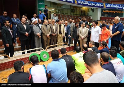 بازدید علی لاریجانی رئیس مجلس شورای اسلامی از اردوی تیم ملی کشتی اعزامی به المپیک ریو