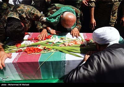 تشییع شهید گمنام در سازمان صنایع هوایی