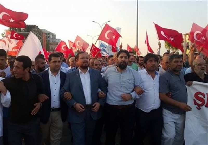 تظاهرات ضد آمریکایی در ترکیه نزدیک «اینجرلیک»