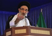 امام‌جمعه کرج: عربستان بزرگترین حامی تروریسم است/ملت ایران تا پای جان از محور مقاومت حمایت می‌کند