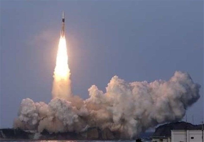 پرتاب راکت تیر و مهر به فضا/تا سال 1404 انسان به فضا اعزام می‌شود