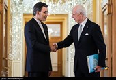 UN Envoy Hails Iran’s Efforts to Resolve Syrian Crisis