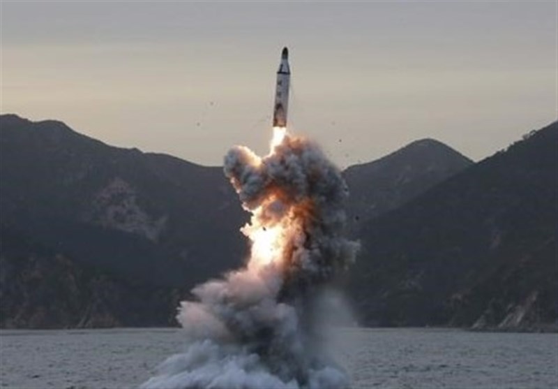 کره شمالی 3 موشک پرتاب کرد