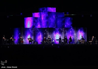 کنسرت شهرام و حافظ ناظری - محوطه باز برج میلاد