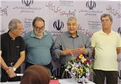 محمود عزیزی: خبرنگاران غفلت از جریان‌سازی فرهنگی را گوشزد کنند