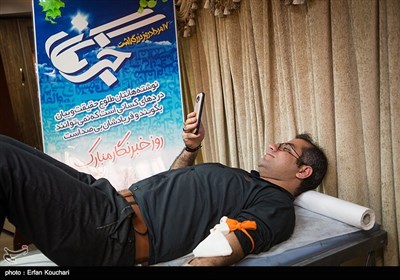 اهدای خون پرسنل خبرگزاری تسنیم به مناسبت روز خبرنگار