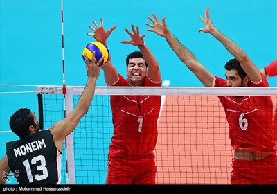 Iran Volleyball Team Beats Egypt, Marches into Olympic Games Quarters