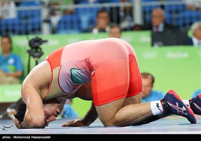 Iranian Wrestler Akhlaghi Out of Rio