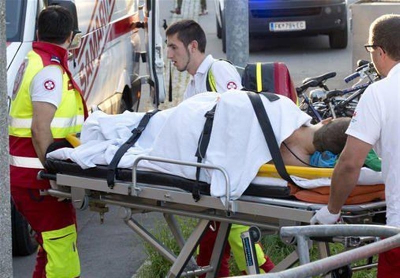 یک مرد مسلح دو نفر را در قطاری در اتریش مجروح کرد