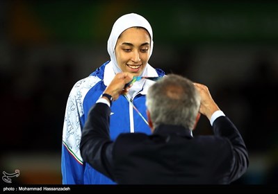 Teen Taekwondo Player Becomes First Iranian Female Olympic Medalist