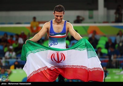 کسب مدال برنز حسن رحیمی در مسابقات کشتی آزاد - المپیک ریو 2016