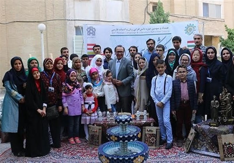 «شکرشکنی فارسی‌آموزان غیرایرانی» در برنامه مشاعره