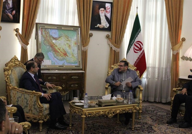Iran Urges Involvement of Sunnis in Iraq’s Political Structure