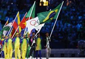 برگزاری مراسم اختتامیه المپیک 2016/ پخش تصویر کیمیای ایران/ پرچم المپیک تحویل ژاپنی‌ها و مشعل خاموش شد
