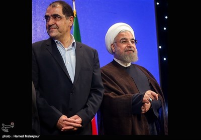 حجت‌الاسلام حسن روحانی رئیس جمهور و سیدحسن قاضی‌زاده هاشمی وزیر بهداشت در دیدار با جامعه پزشکی