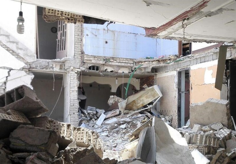 انفجار ساختمان در خیابان بهمن مشهد خسارت جانی نداشته است/تخریب بخش اعظمی از ساختمان