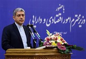 انتقاد شدید طیب نیا از نرخ سود بالای بانکی/ برقراری روابط کارگزاری 240 بانک خارجی با ایران