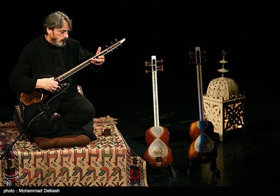 کنسرت حسین علیزاده در تالار وحدت