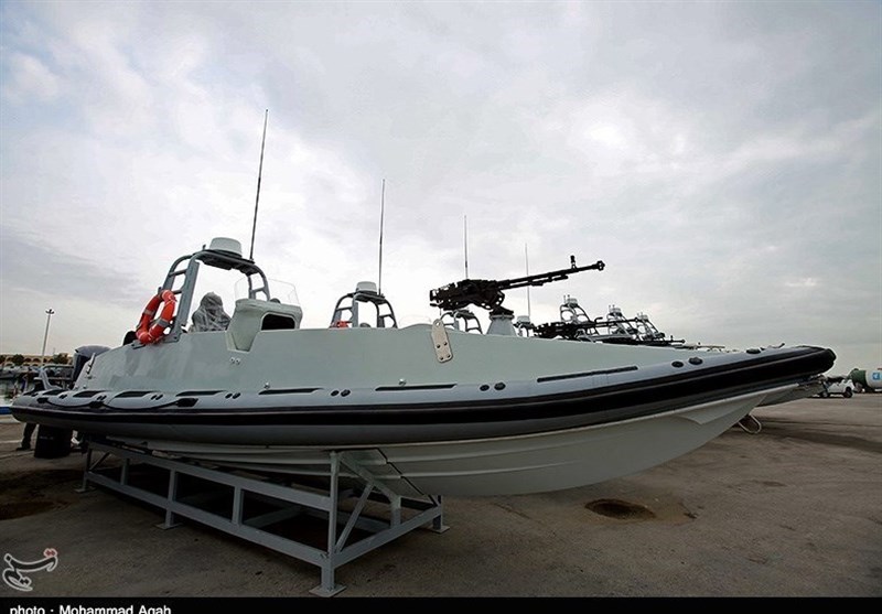 ساخت قایق‌های تندرو و ناوچه‌های توپ‌دار در خرمشهر