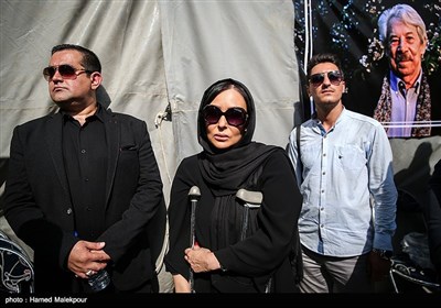 Thousands Attend Funeral for Renowned Iranian Actor, Producer Rashidi