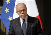 وزیر کشور فرانسه: منع استفاده از بورکینی برای زنان غیرقانونی است