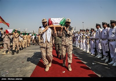 Remains of 66 Martyrs Killed in Iraqi Imposed War on Iran Repatriated