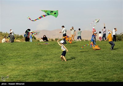 جشنواره بادبادک ها به مناسبت روز قزوین‎