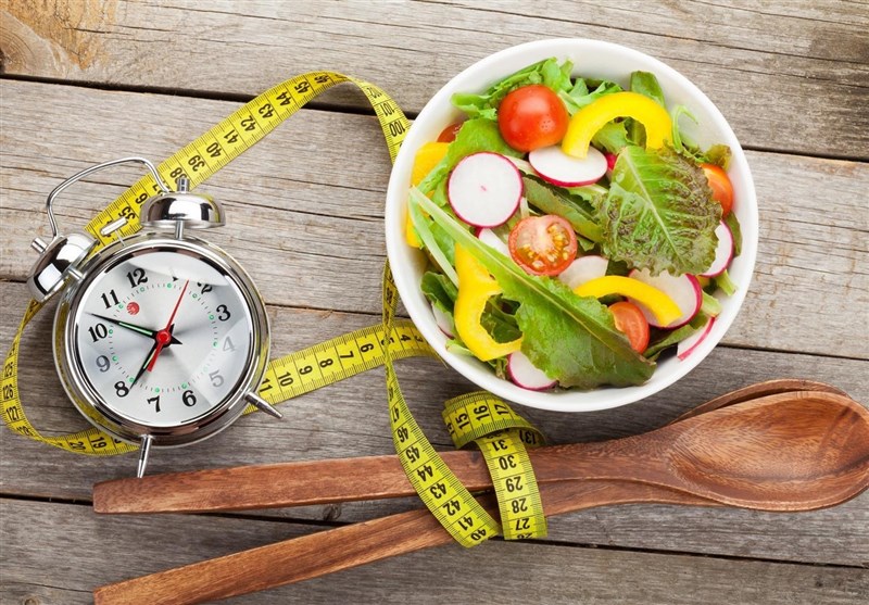 تنظیم زمان غذا خوردن به کاهش بروز بیماریهای قلبی و دیابت کمک می‌کند