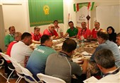 برگزاری جلسه سرپرستان تیم‌های اعزامی با خسروی‌وفا در ریو + عکس