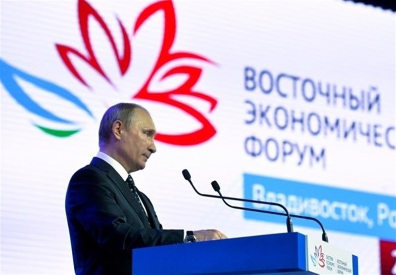 انتقاد شدید پوتین از سیاست‌های مداخله جویانه غرب به بهانه توسعه دموکراسی
