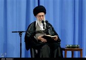 Ayatollah Khamenei Urges Iranian Clerics&apos; Active Presence in Cyberspace