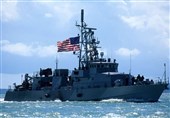 پنتاگون: ناو آمریکایی به دلیل نزدیک شدن کشتی جنگی ایران در خلیج فارس به سرعت تغییر مسیر داد