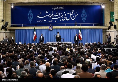 Leader Ayatollah Khamenei Receives Families of Iranian Victims of Hajj Incidents