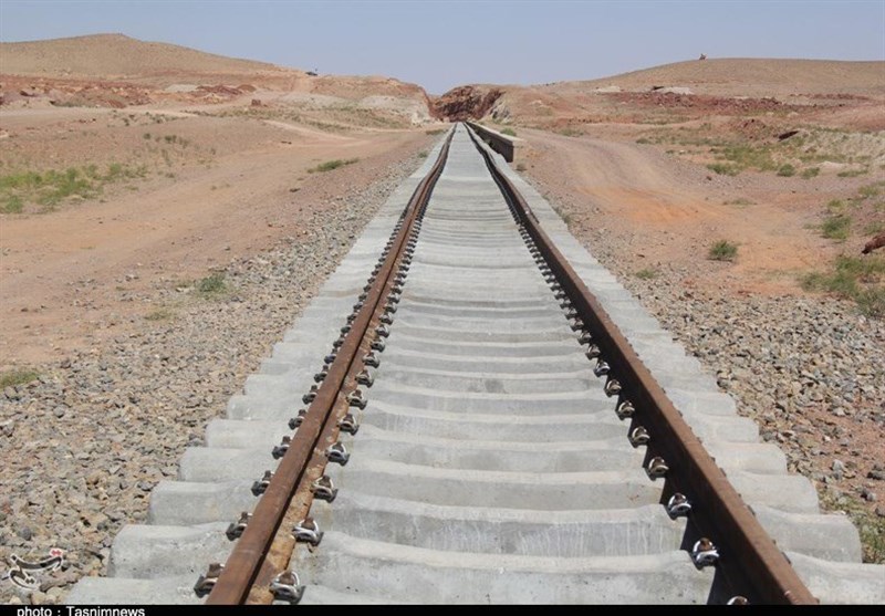تکمیل پروژه راه‌آهن در اولویت برنامه‌های استان بوشهر قرار دارد