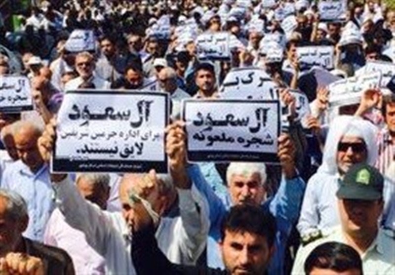 نمازگزاران استان یزد در راهپیمایی با شکوهی جنایات &quot;آل‌سعود&quot; محکوم کردند