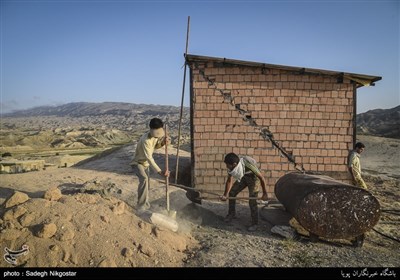 مشکل آب روستای گاه گل توسط جهادگران درحال برطرف شدن است