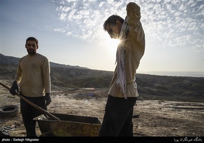 مشکل آب روستای گاه گل توسط جهادگران درحال برطرف شدن است