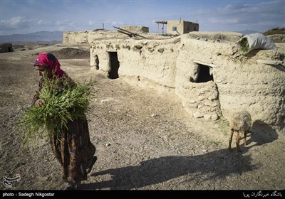 روستای گاه گل از توابع بخش مانه در فاصله 45 کیلومتری شهر آشخانه مرکز شهرستان مانه وسملقان می باشد 